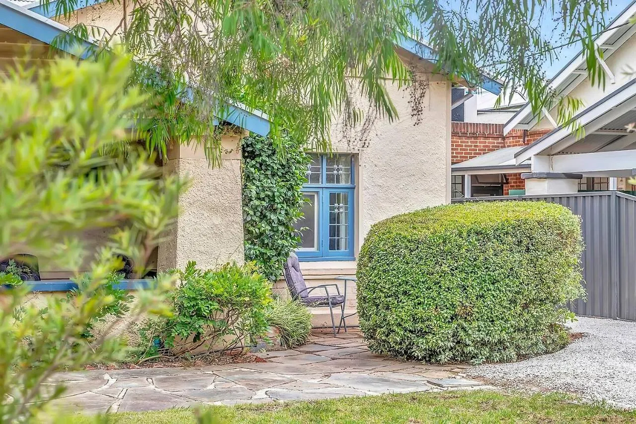 'The Nook' Peaceful Toorak Gardens Retro Cottage Adelaïde Australie